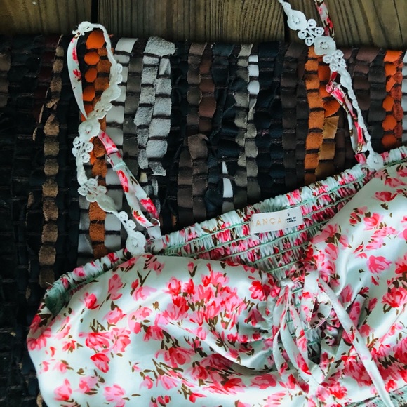 ☀️✌🏼NWOT Floral 2 Piece Set - Picture 8 of 12